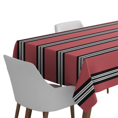 Raspberry-coloured tablecloth, Aya collection