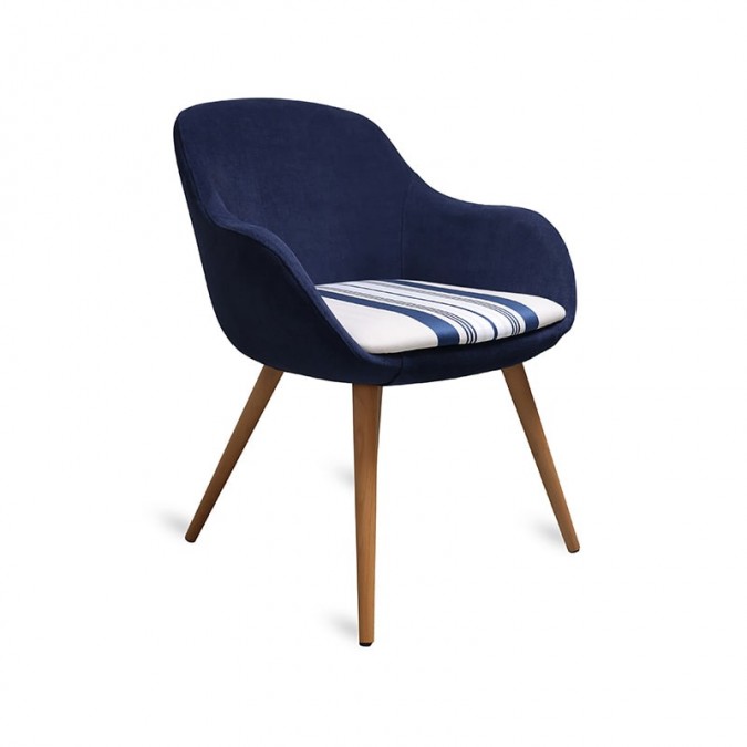 Azal Isaso Marine Donibane Minuit armchair with delicate blue stripes