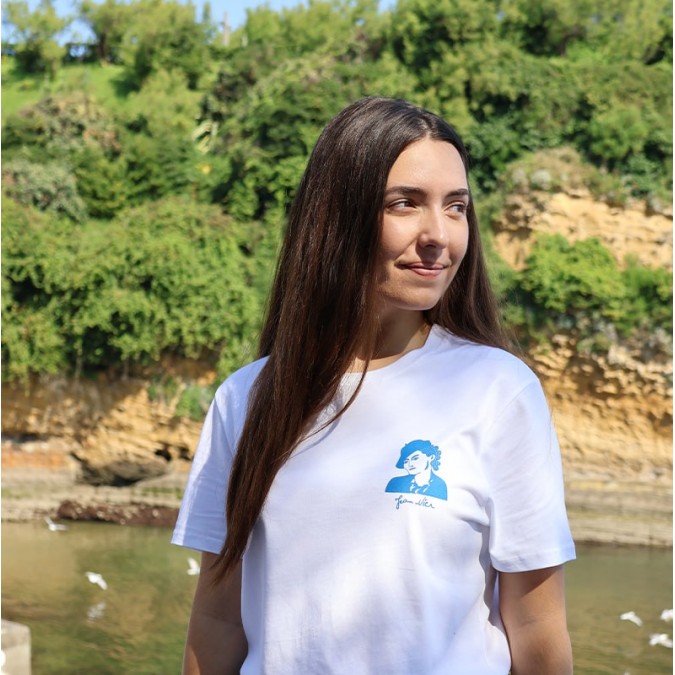 Elegante camiseta en tejido Artxiboak Jersey azul y blanco para el verano