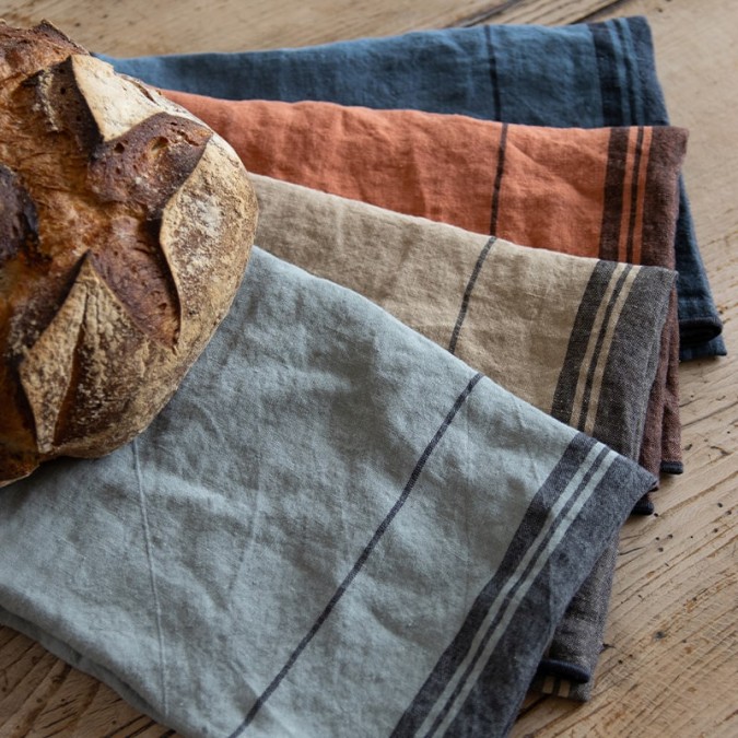 Range of Beaurivage organic linen tea towels in summer colours