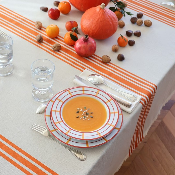 Maia Brindos autumn-inspired tablecloth revisited