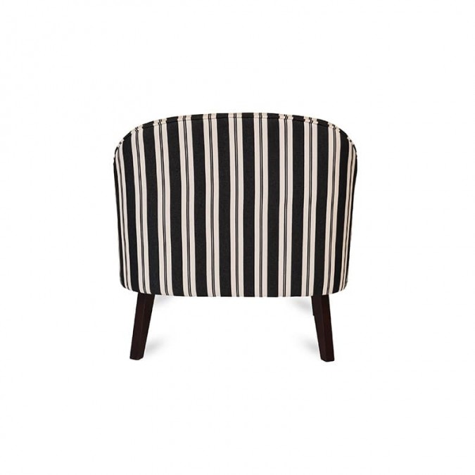 Fauteuil rayé noir et blanc tendance style décoration contemporain